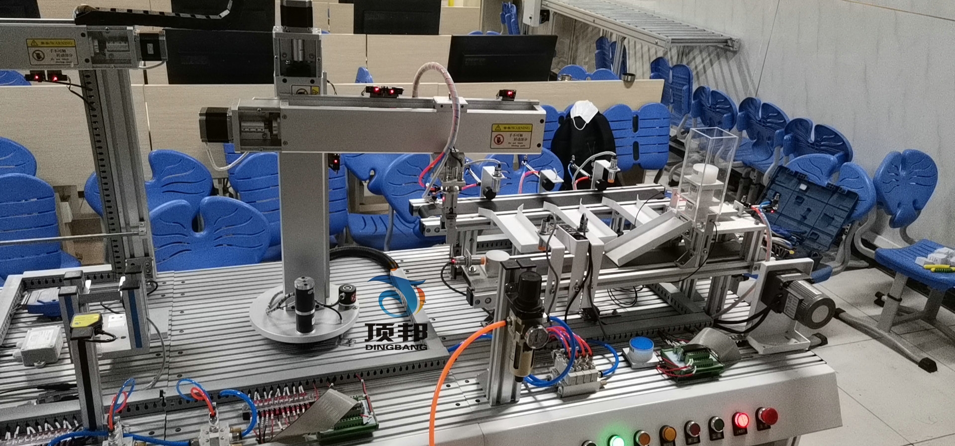 南京华东信息工程技工学校物流仓储、机床实训设备(图1)