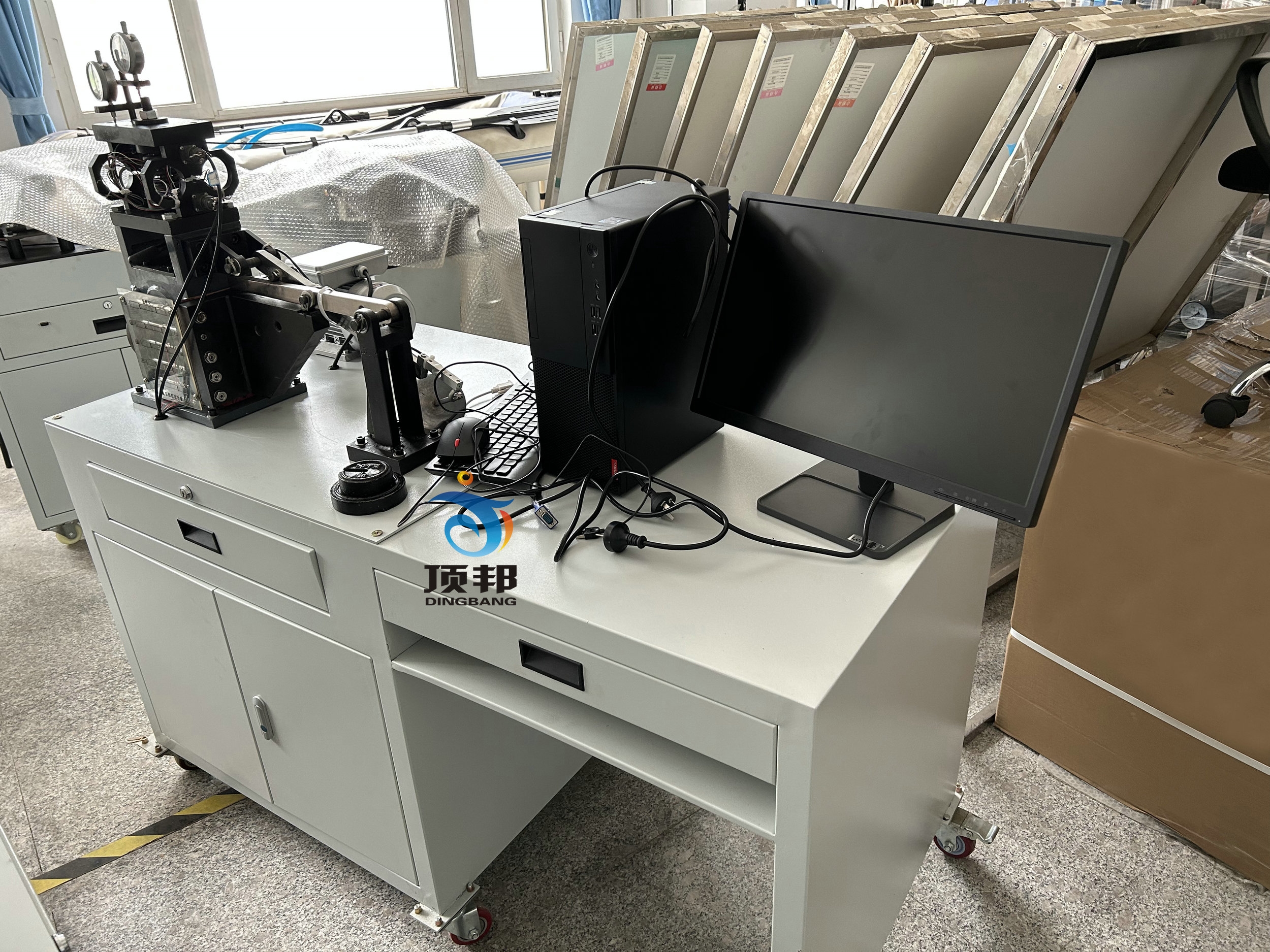 河北环境工程学院螺栓与螺栓组联接综合实验台(图1) 河北环境工程学院螺栓与螺栓组联接综合实验台(图1)