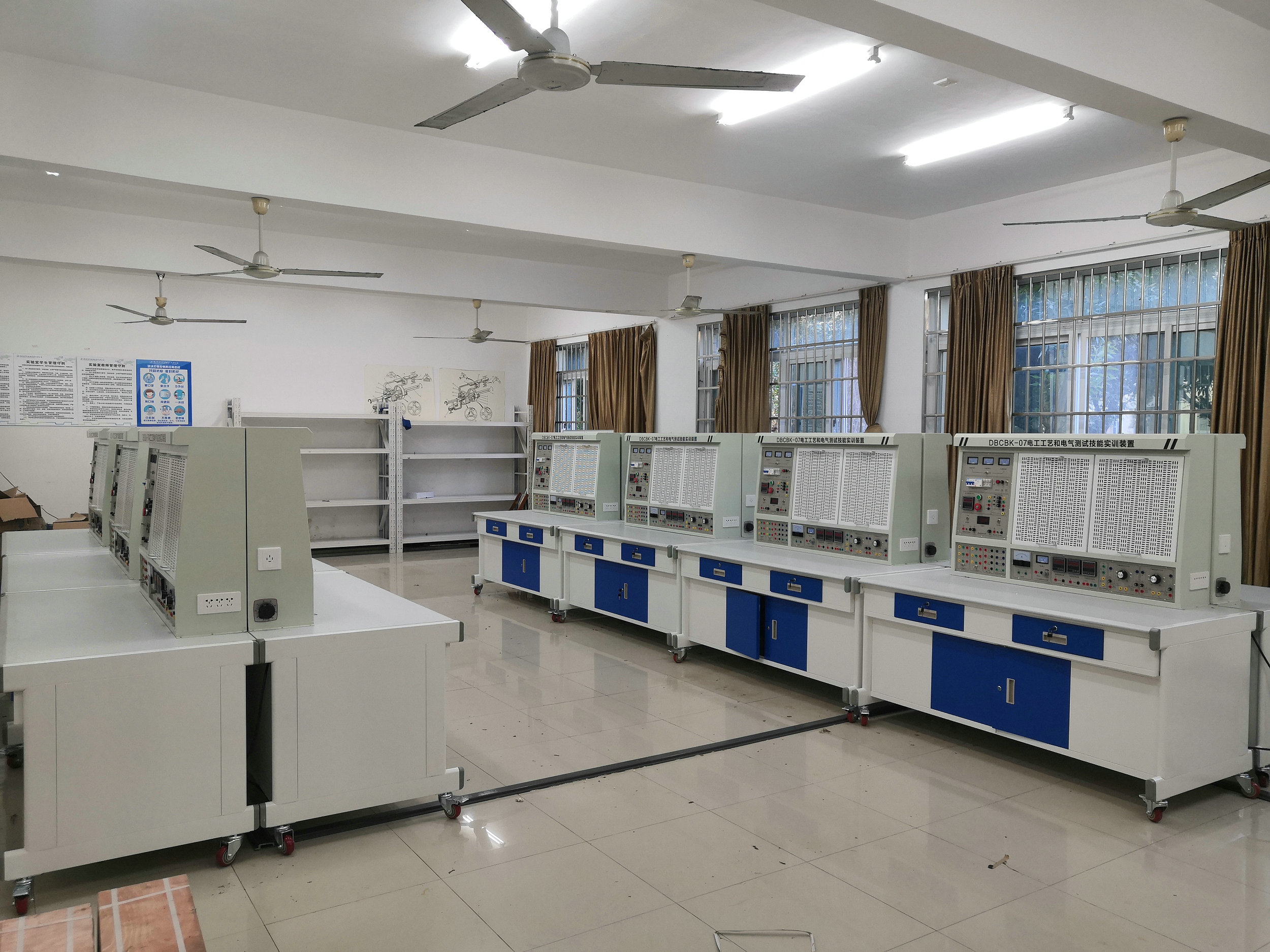 桂林电子科技大学船舶电工工艺和电气测试技能实训装置(图3)